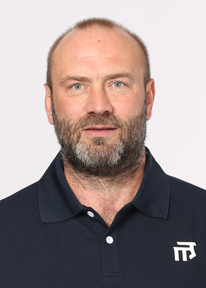 Денис Чесноков