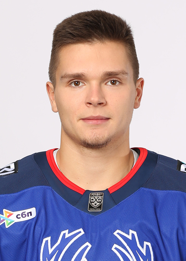 Владислав Фирстов