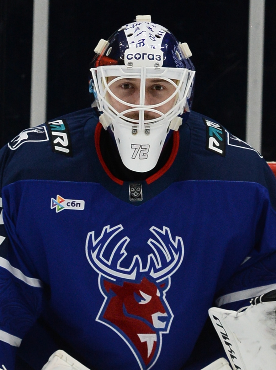 Денис Костин